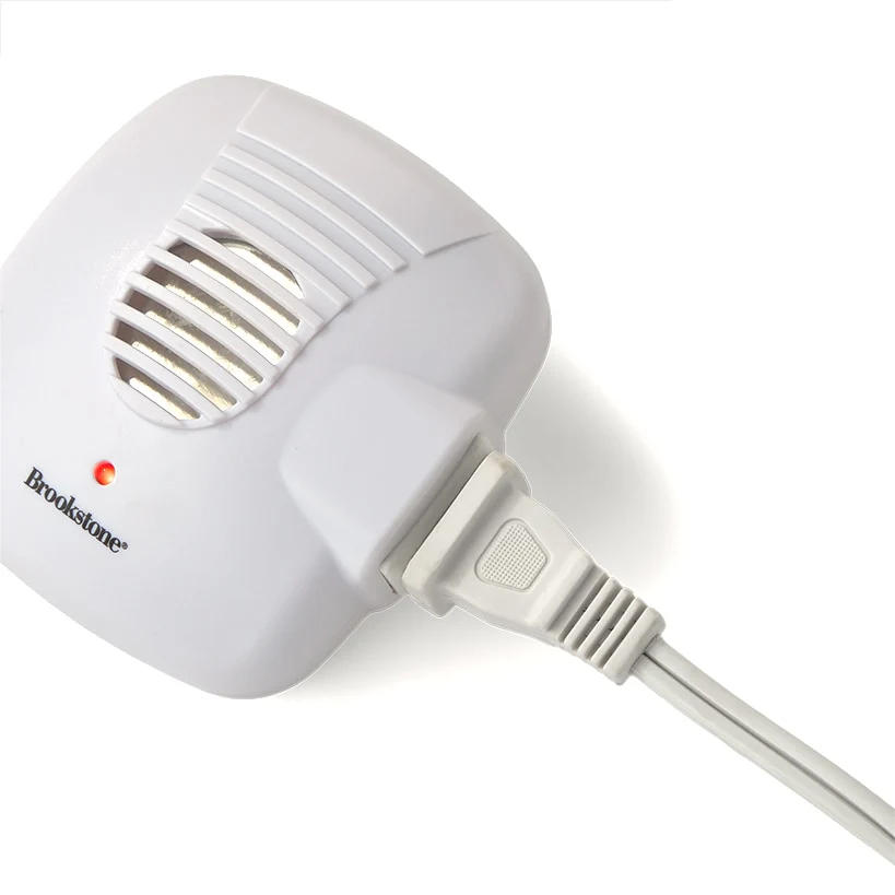 Brookstone® Ultrasonic Pest Repellers - Multi-Room, Plug-In, Set of 6 - Image 4