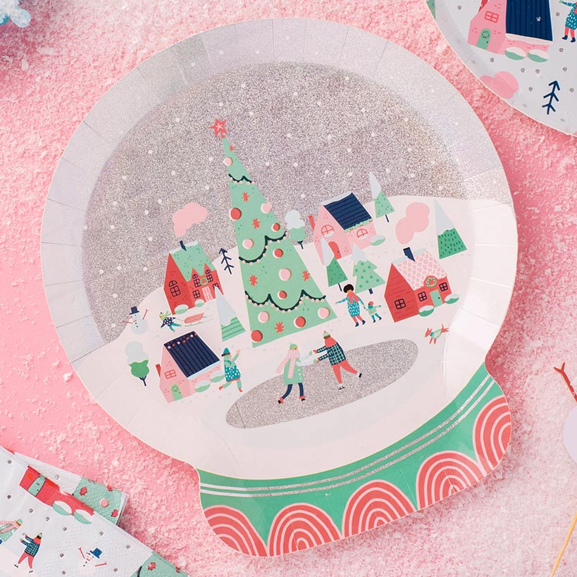 Christmas Disposable Paper Dinnerware Sets - Image 3