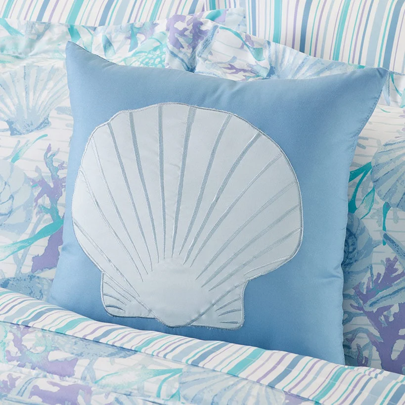 Coastal Garland Accent Pillow - Image 3