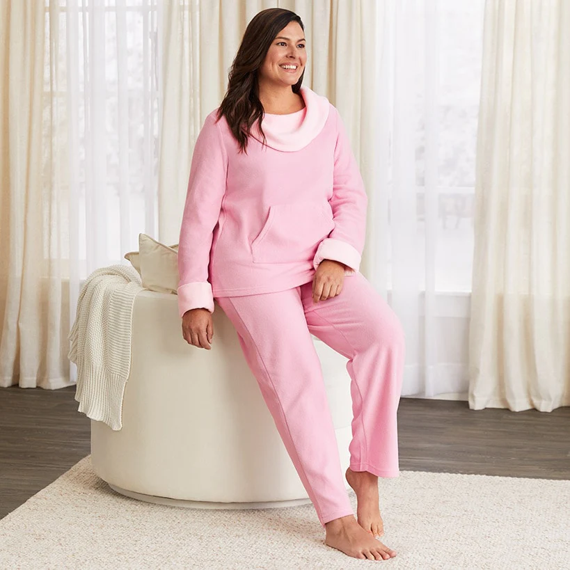 Fleece Pajama Lounge Set 2 Pieces - Image 10