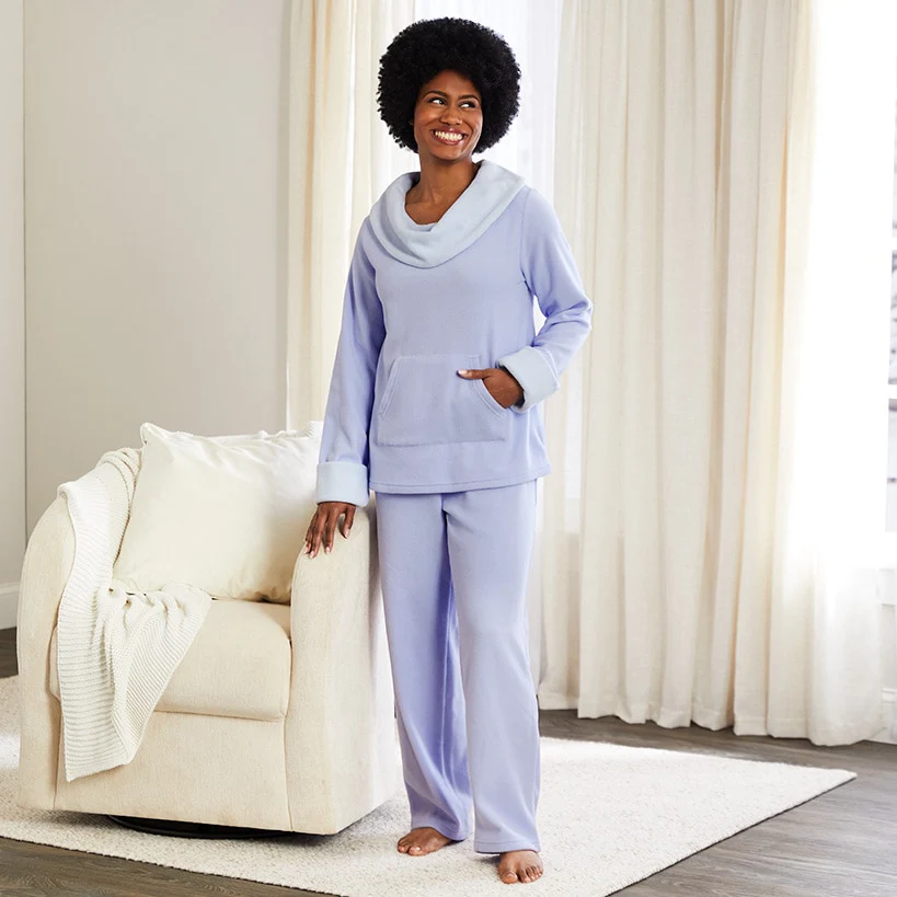 Fleece Pajama Lounge Set 2 Pieces - Image 7