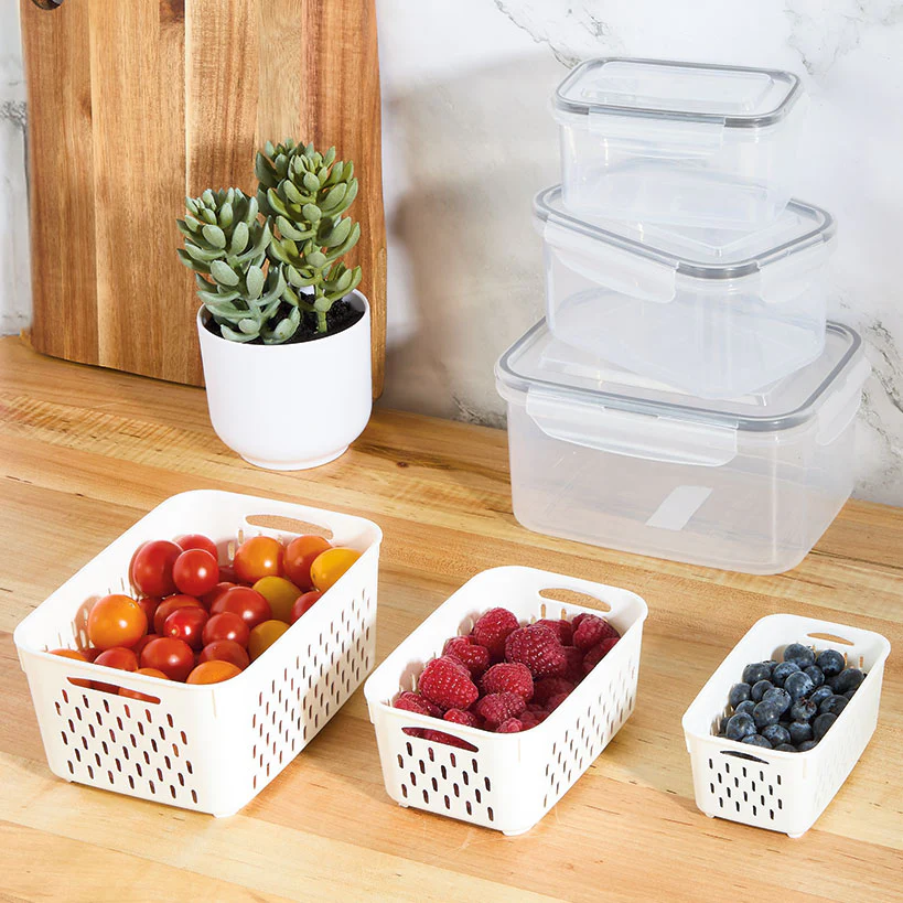 Food Storage Fridge Containers with Colanders Set of 3 - Image 4
