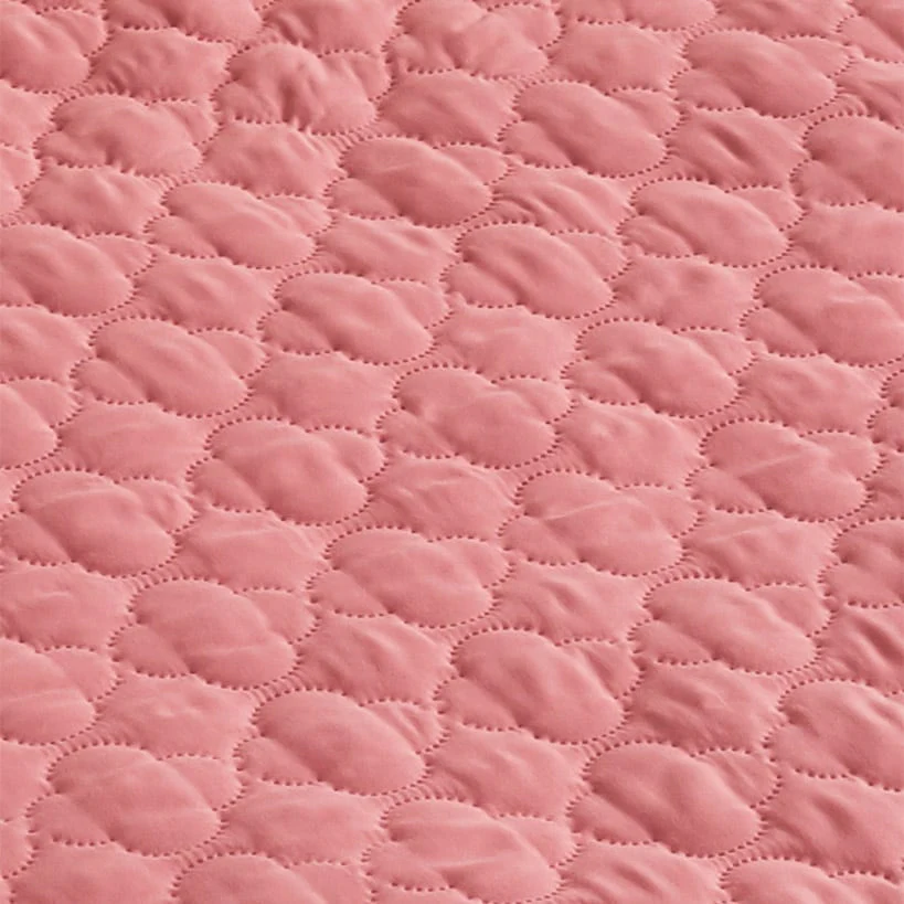 Highly Absorbent Washable Waterproof Bed Pad - Image 4