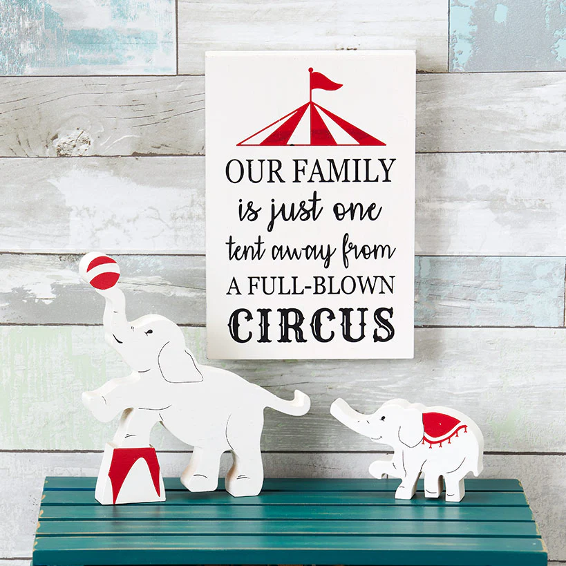 Humorous Family Circus 3-Pc. Decor Set