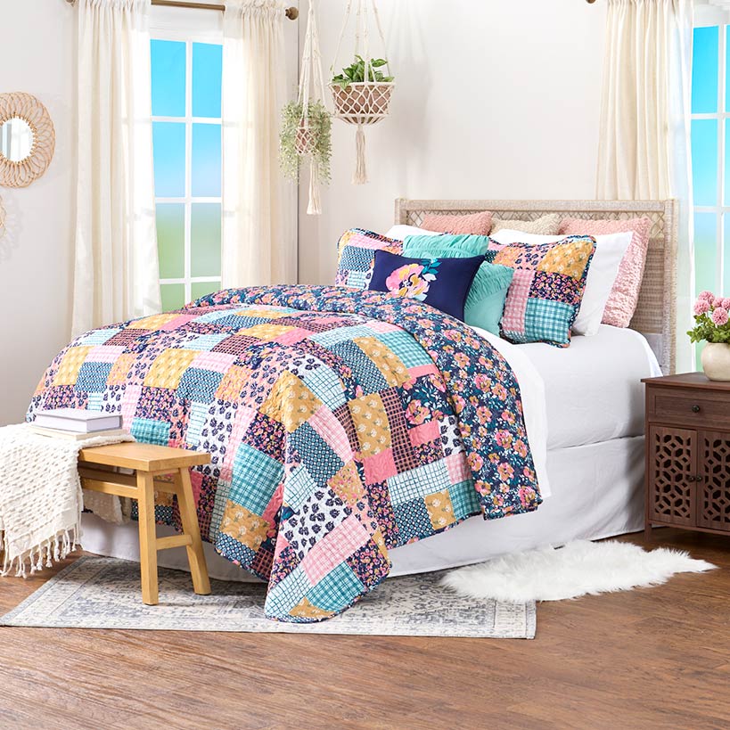 Jolene Patchwork Decorative Pillow - Image 4