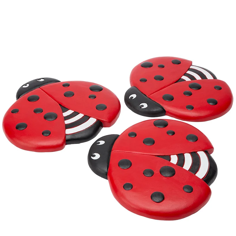Ladybug Stepping Stones - Set of 3 - Image 4