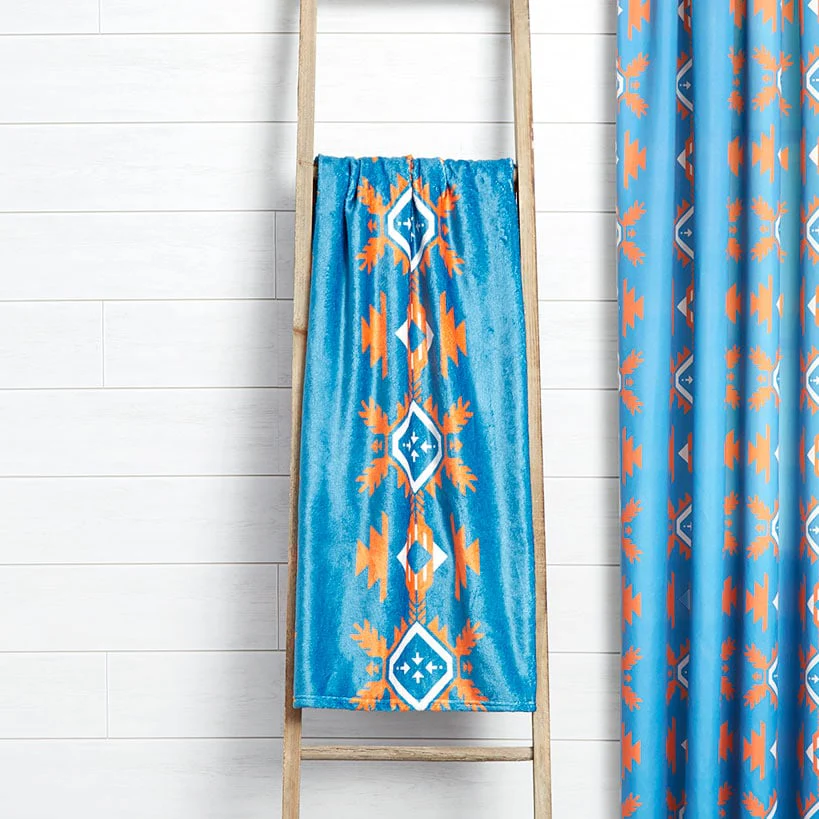 Lake Adventure 50" x 60" Fleece Plush Throw - Image 3