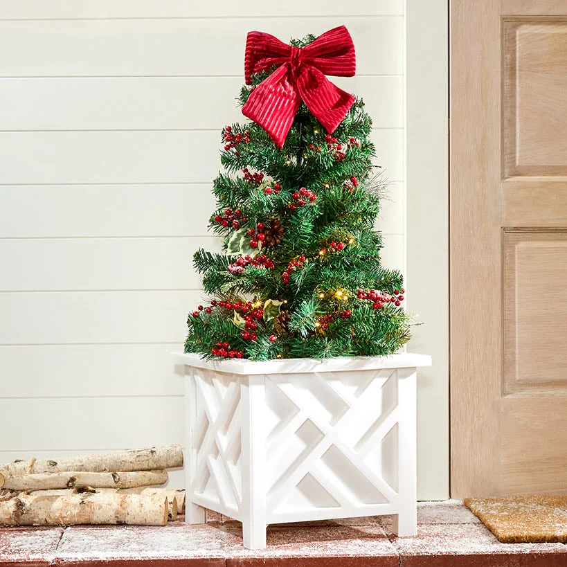 Lattice Design Chippendale Style Planter Box - Image 2