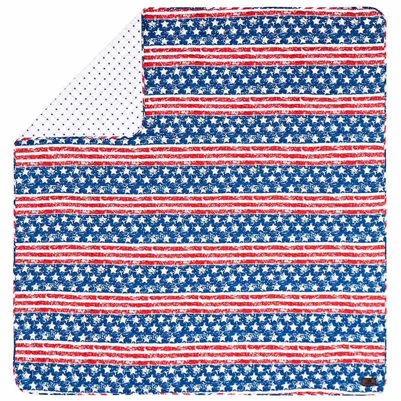 Mossy Oak Stars and Stripes Reversible Quilt, Full/Queen or King - Image 2
