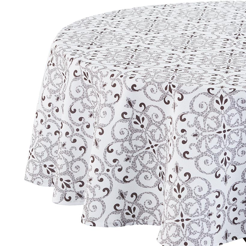 Outdoor Patio Tablecloth with Umbrella Hole and Zip: Round or Rectangular - Image 6