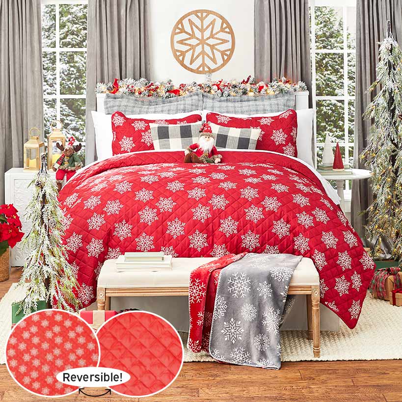 Red Snowflake Full/Queen Quilt Set with Shams - Image 2