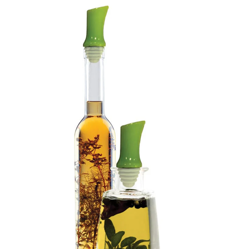 Self-Closing Slow Pour Spout Top for Oil or Wine Bottles - Image 3