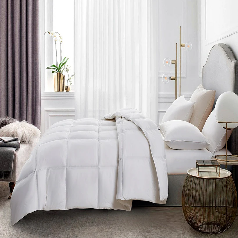 Serta All-Season 233-Thread Count Goose Feather and Down Fiber Comforter - Image 4