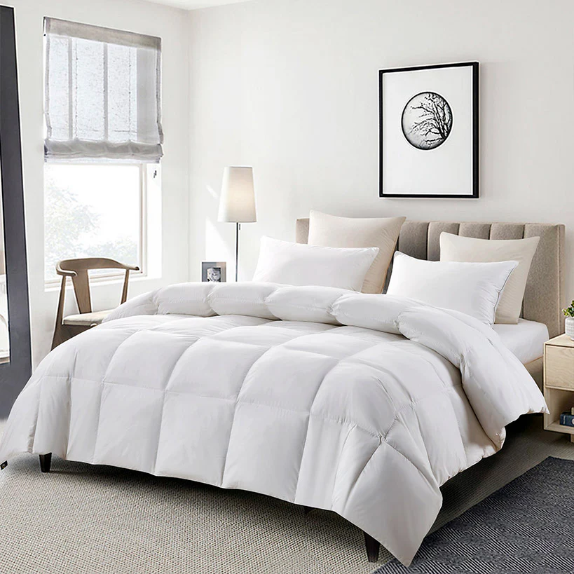 Serta Light Warmth 233-Thread Count Goose Feather and Down Comforter - Image 6