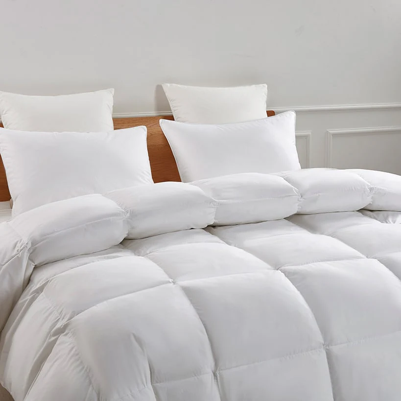 Serta Light Warmth 233-Thread Count Goose Feather and Down Comforter - Image 7