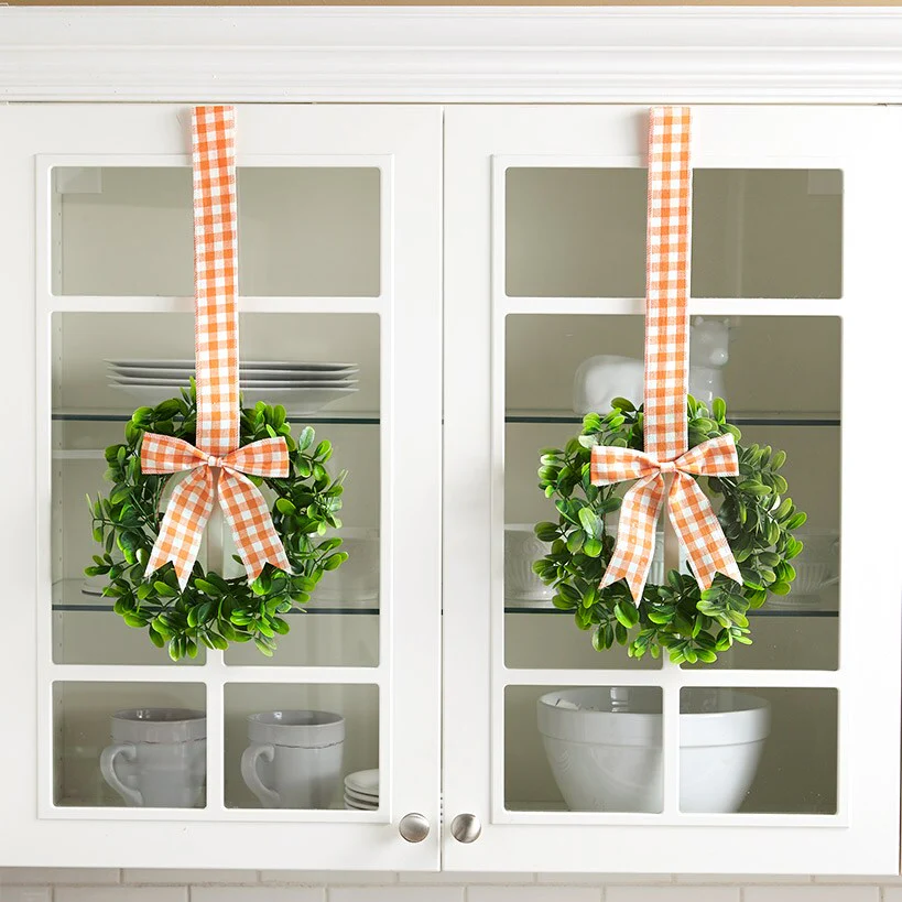 Set of 2 Cabinet Wreaths - Image 2