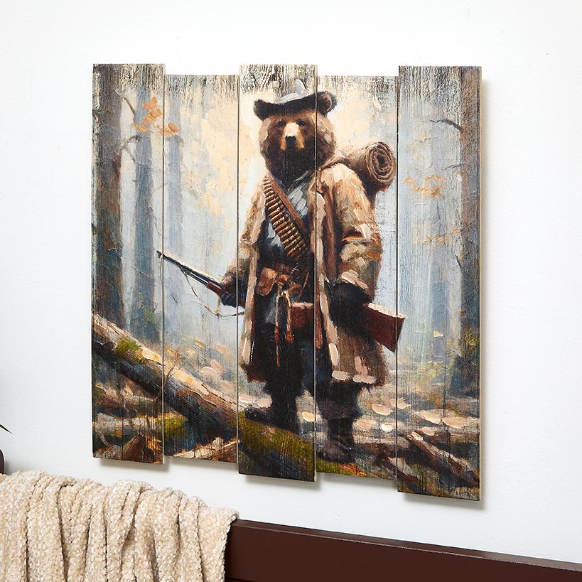 Woodland Bear Plank Wall Art – Rustic Decor for Nature Lovers - Image 2